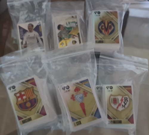 Panini liga este - liga, 2027